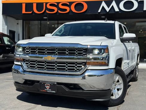 Used 2019 Chevrolet Silverado 1500 LT AWD/4WD image 1