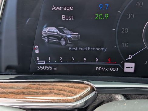 Certified 2024 Cadillac Escalade Sport Platinum w/ LPO, ONYX Package AWD/4WD image 43