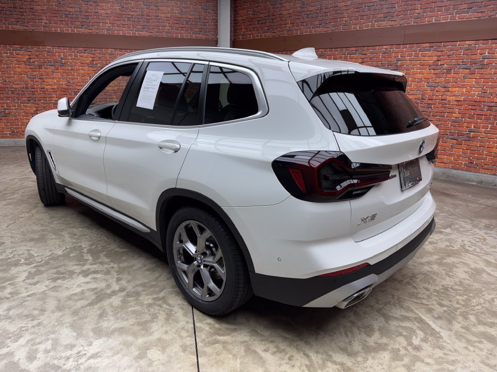 Certified 2024 BMW X3 xDrive30i w/ Convenience Package AWD/4WD image 2