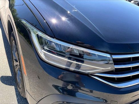 Used 2024 Volkswagen Tiguan SE AWD/4WD image 29