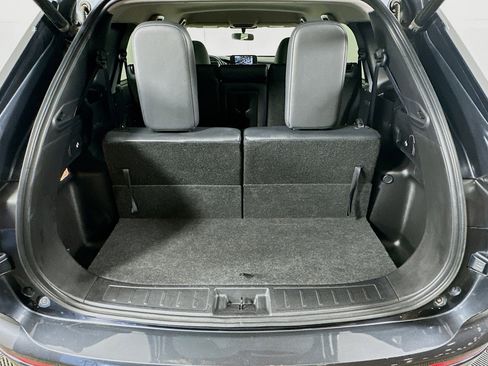 Used 2024 Mitsubishi Outlander SE image 27