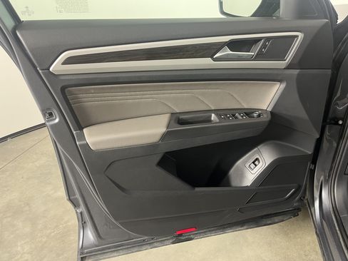 Certified 2023 Volkswagen Atlas SE AWD/4WD image 17