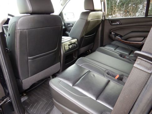 Used 2020 Chevrolet Tahoe LT image 19