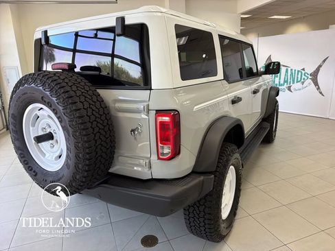 New 2026 Ford Bronco Heritage Edition AWD/4WD image 8
