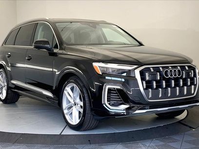 New 2025 Audi Q7 3.0T Premium Plus