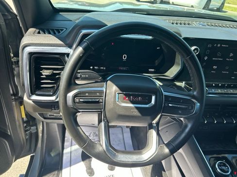 Used 2025 GMC Canyon Elevation w/ Convenience Package AWD/4WD image 9