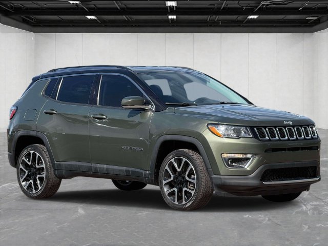 Used 2019 Jeep Compass Limited AWD/4WD image 3