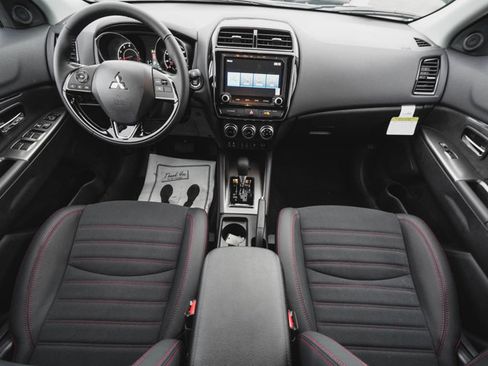 New 2025 Mitsubishi Outlander Sport SE image 31