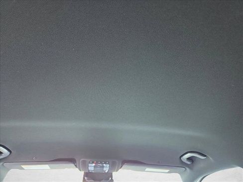 Certified 2020 Mercedes-Benz GLB 250 image 16
