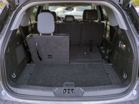 Used 2023 Ford Explorer Limited image 13