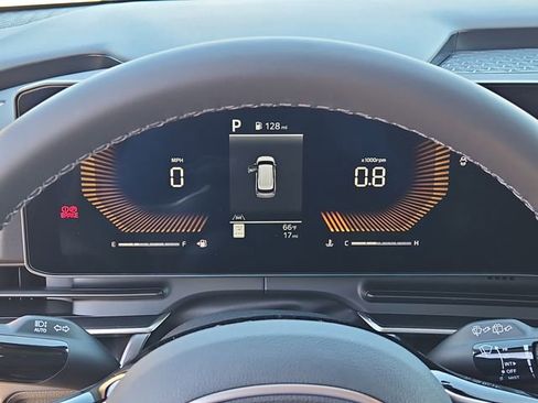 New 2026 Kia Carnival image 18