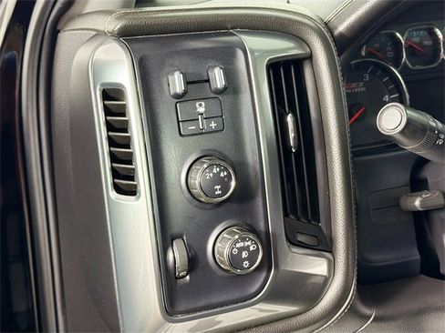 Used 2016 Chevrolet Silverado 2500 LTZ image 14