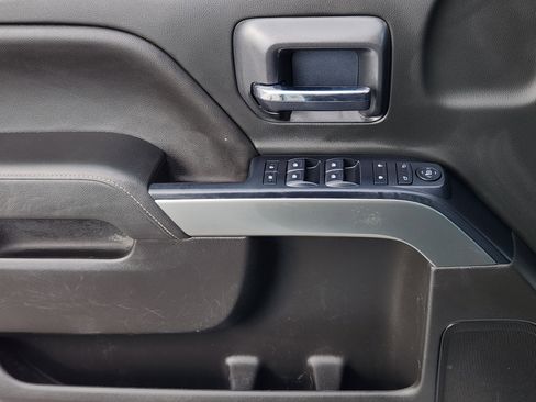 Used 2019 Chevrolet Silverado 1500 LT AWD/4WD image 25