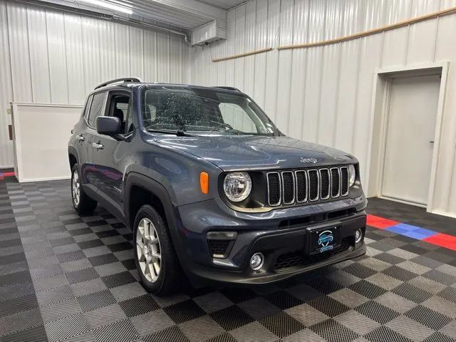 Used 2021 Jeep Renegade Latitude AWD/4WD image 3