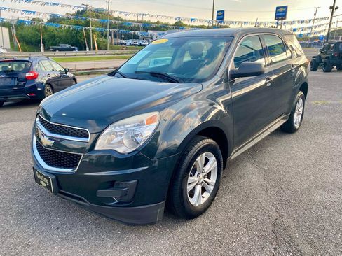 Used 2013 Chevrolet Equinox LS FWD image 3