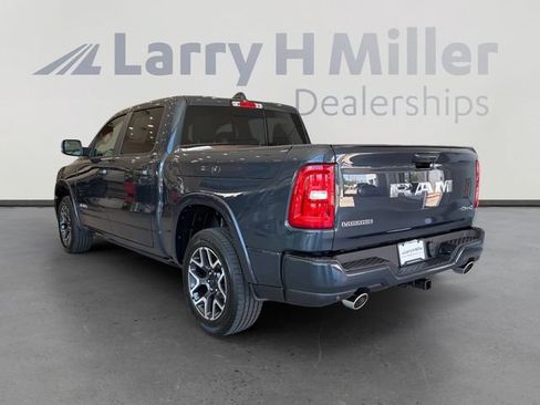 New 2026 RAM 1500 Laramie AWD/4WD image 3