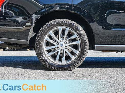 Used 2018 Ford Expedition Limited image 16