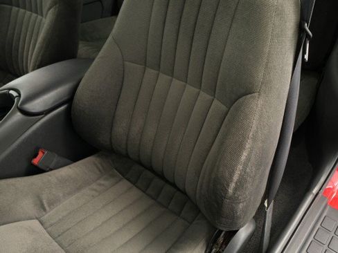 Used 1994 Pontiac Firebird Formula RWD image 44