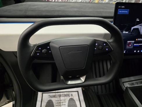 Used 2024 Tesla Cybertruck Cyberbeast AWD/4WD image 21