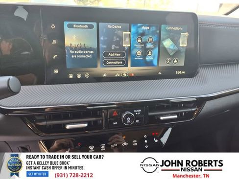 New 2026 Nissan Kicks SR w/ Cold Weather Package FWD image 6