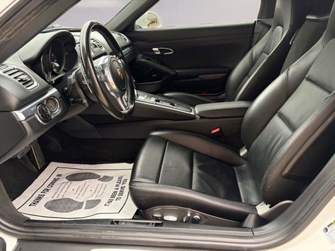 Used 2014 Porsche Boxster image 9