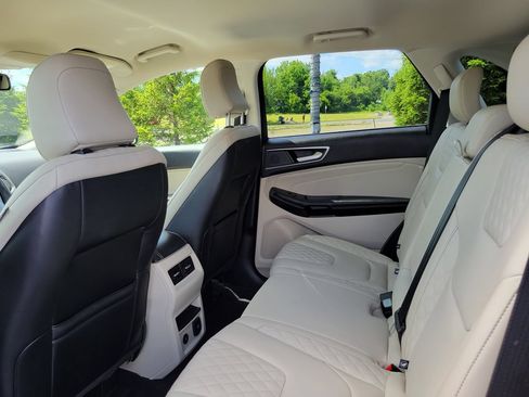 Certified 2023 Ford Edge Titanium w/ Class II Trailer Tow Package AWD/4WD image 22