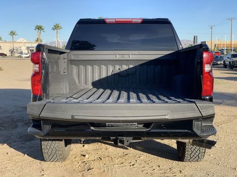 Used 2024 Chevrolet Silverado 1500 Custom Trail Boss w/ Dark Appearance Package image 24