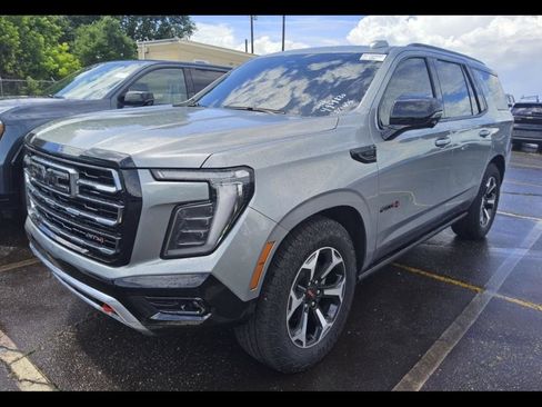 Used 2026 GMC Yukon AT4 w/ AT4 Premium Plus Package AWD/4WD image 1