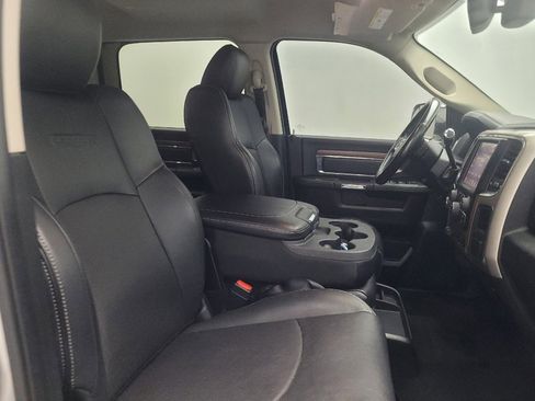 Used 2015 RAM 2500 Laramie w/ Protection Group image 21