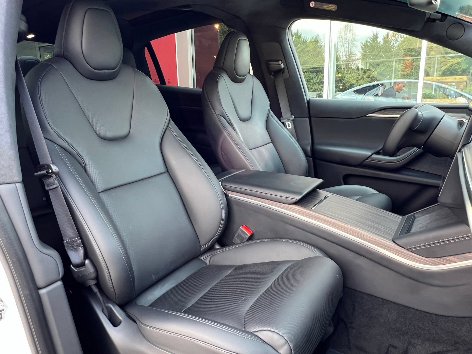 Used 2023 Tesla Model X AWD/4WD image 17