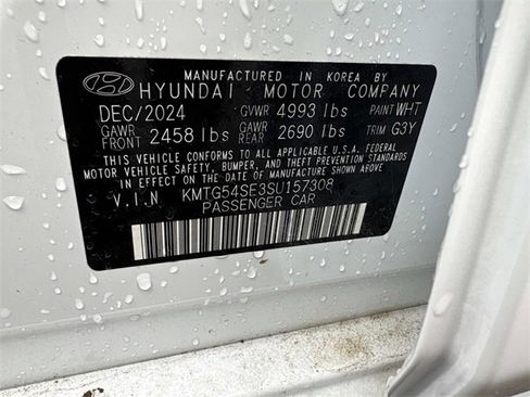 Used 2025 Genesis G70 3.3T Advanced w/ Sport Prestige Package image 32