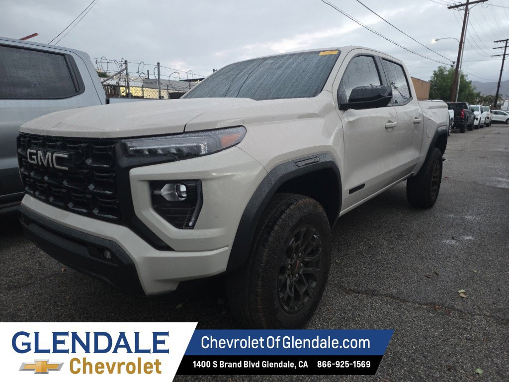 Used 2026 GMC Canyon Elevation RWD image 2
