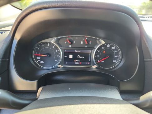 Certified 2023 GMC Terrain SLT w/ Infotainment Package II AWD/4WD image 25