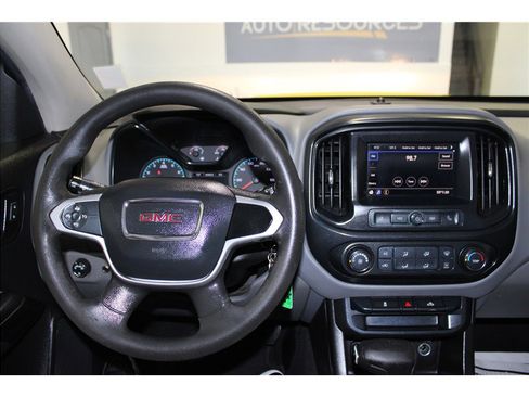 Used 2020 GMC Canyon W/T w/ Convenience Package image 25