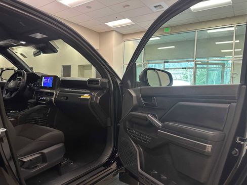 New 2026 Toyota Tacoma SR5 AWD/4WD image 27