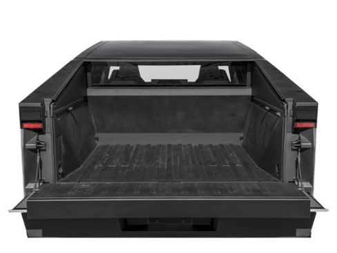 Used 2024 Tesla Cybertruck AWD Crew Cab image 11