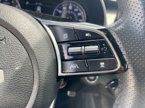 Used 2022 Kia Forte GT-Line w/ GT-Line Premium Package FWD image 17