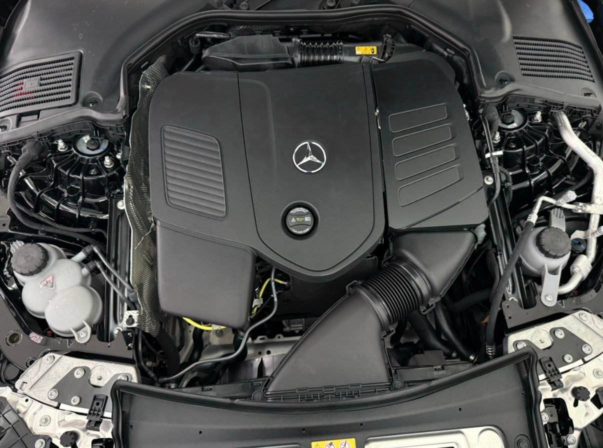 New 2027 Mercedes-Benz CLE 450 4MATIC Coupe image 32