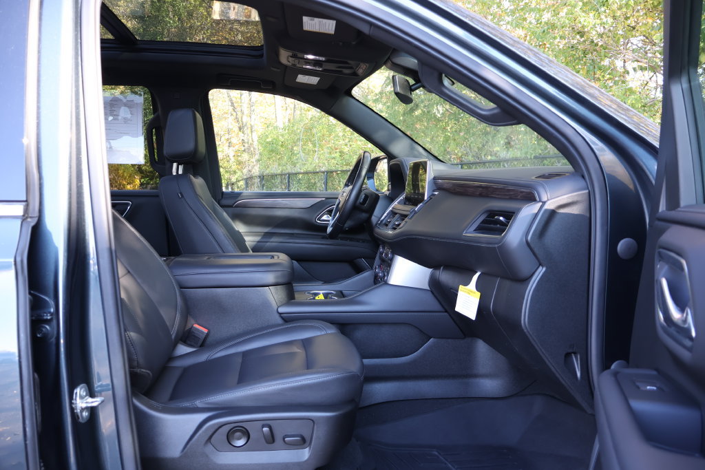 Used 2021 Chevrolet Tahoe LT AWD/4WD image 45