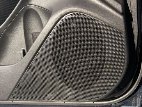 Used 2020 Subaru Forester Sport image 32