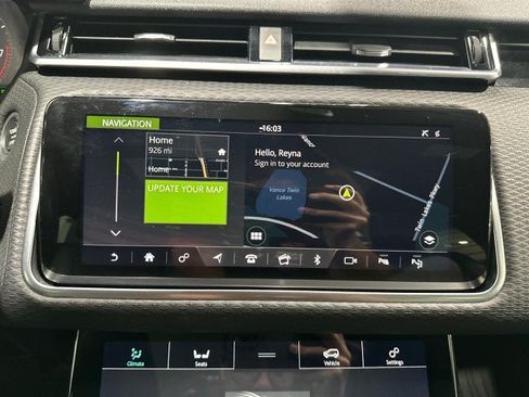 Used 2019 Land Rover Range Rover Velar R-Dynamic SE AWD/4WD image 68