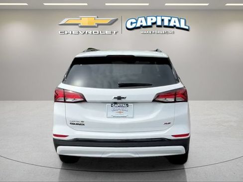Used 2024 Chevrolet Equinox RS FWD image 4