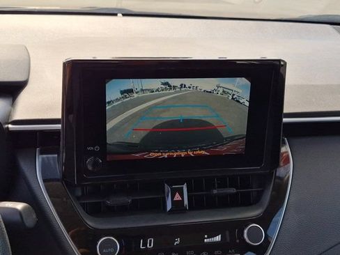 Used 2024 Toyota Corolla LE FWD image 21