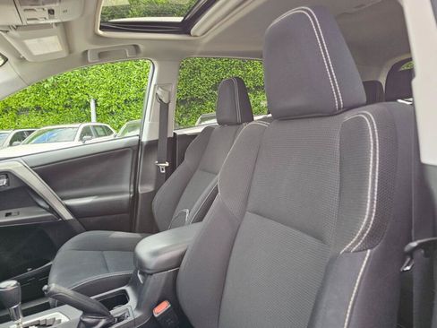 Used 2016 Toyota RAV4 XLE AWD/4WD image 24