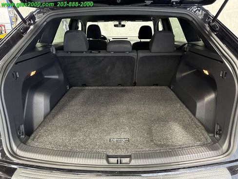 Used 2020 Volkswagen Atlas Cross Sport S image 15