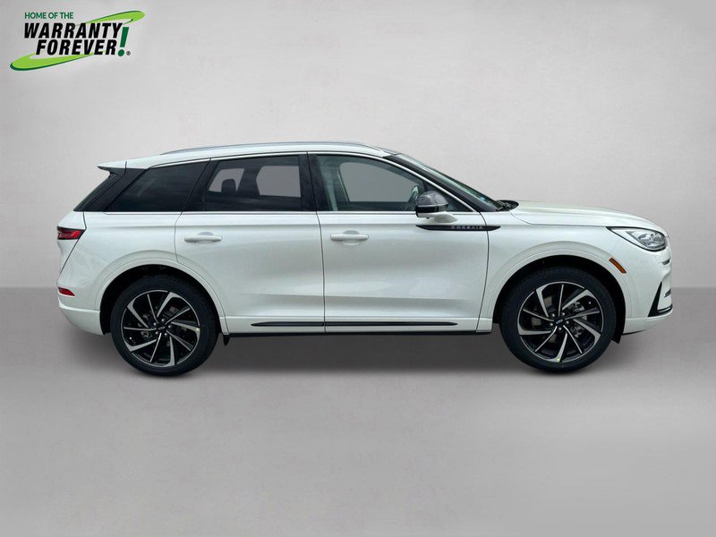 New 2024 Lincoln Corsair Grand Touring w/ Equipment Group 301A AWD/4WD image 4
