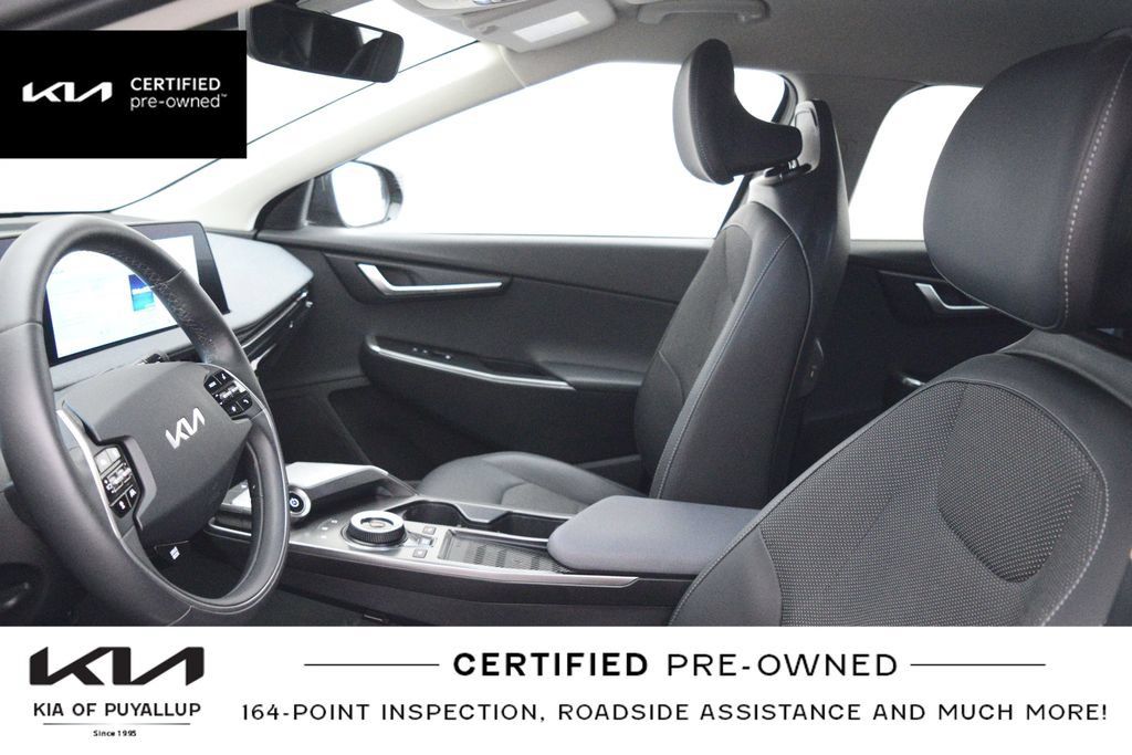 Certified 2024 Kia EV6 Light AWD/4WD image 11
