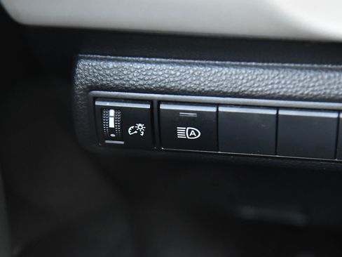 Used 2023 Toyota Corolla SE w/ SE Premium Package FWD image 33