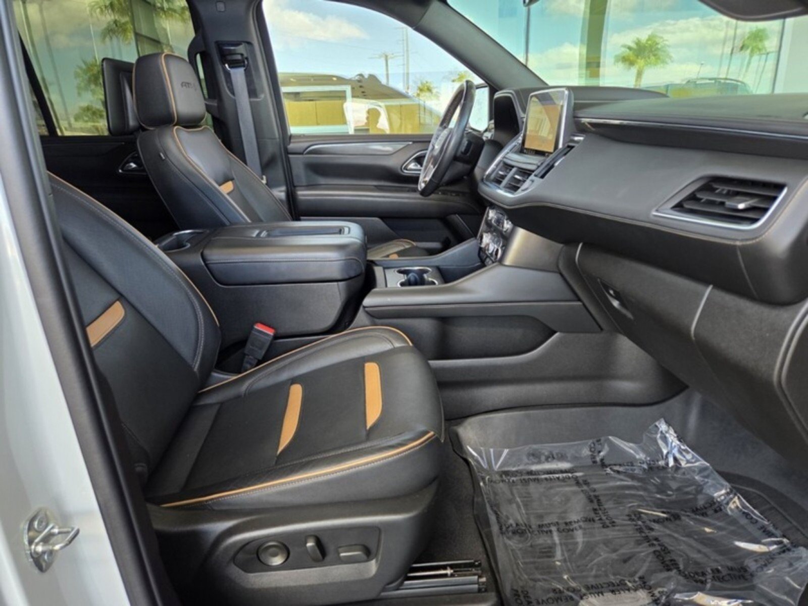 Used 2021 GMC Yukon AT4 w/ AT4 Premium Plus Package AWD/4WD image 22