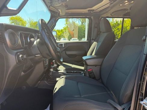 Used 2020 Jeep Wrangler Unlimited Sport S AWD/4WD image 19